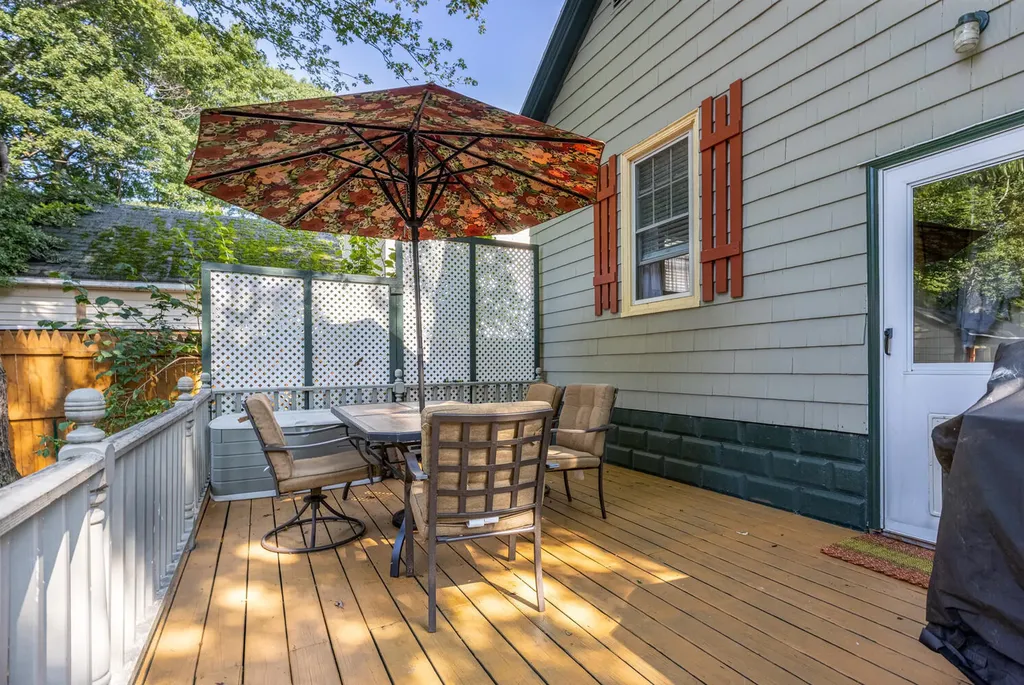 80 Everett Avenue South Portland ME 04106