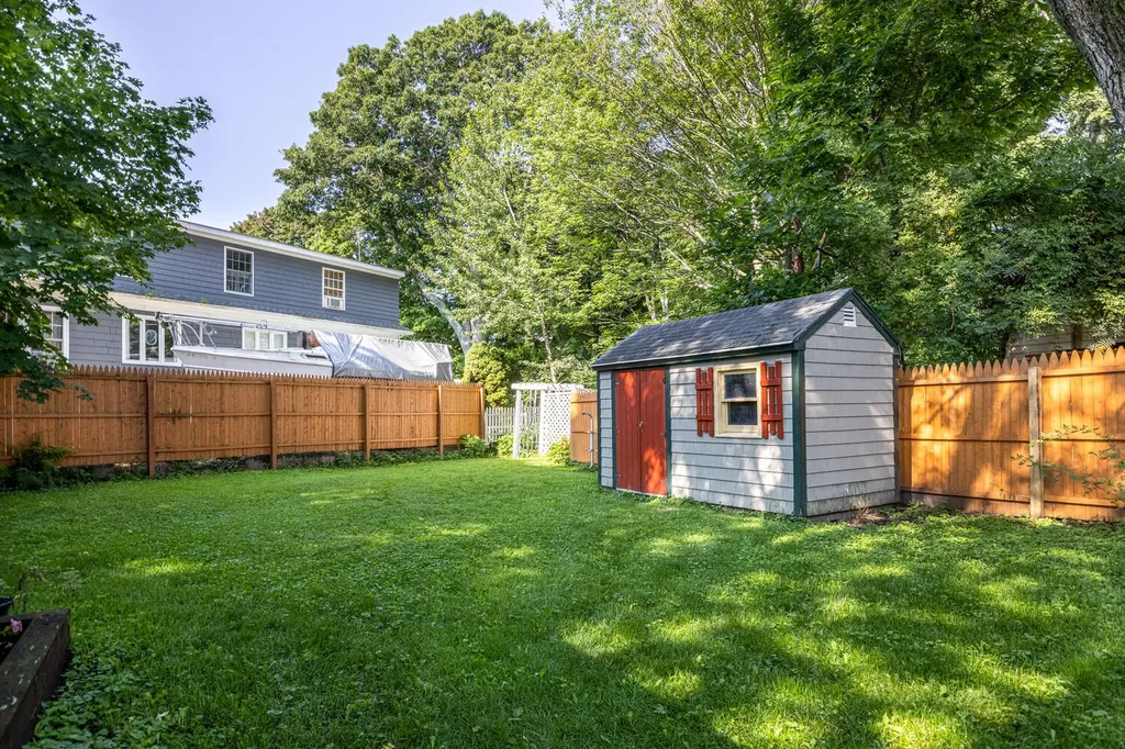 80 Everett Avenue South Portland ME 04106