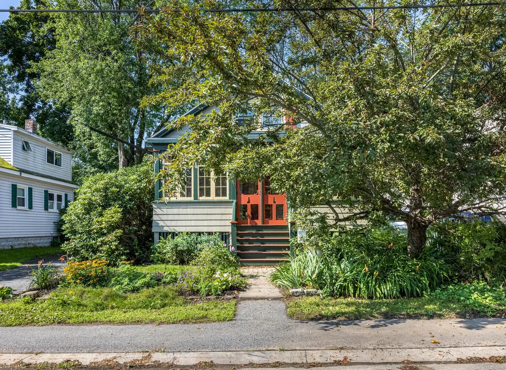 80 Everett Avenue South Portland ME 04106