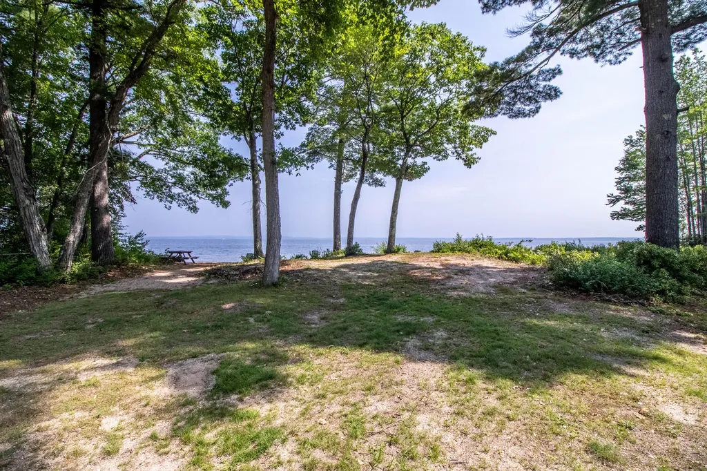 25 Johnson Road Standish ME 04084