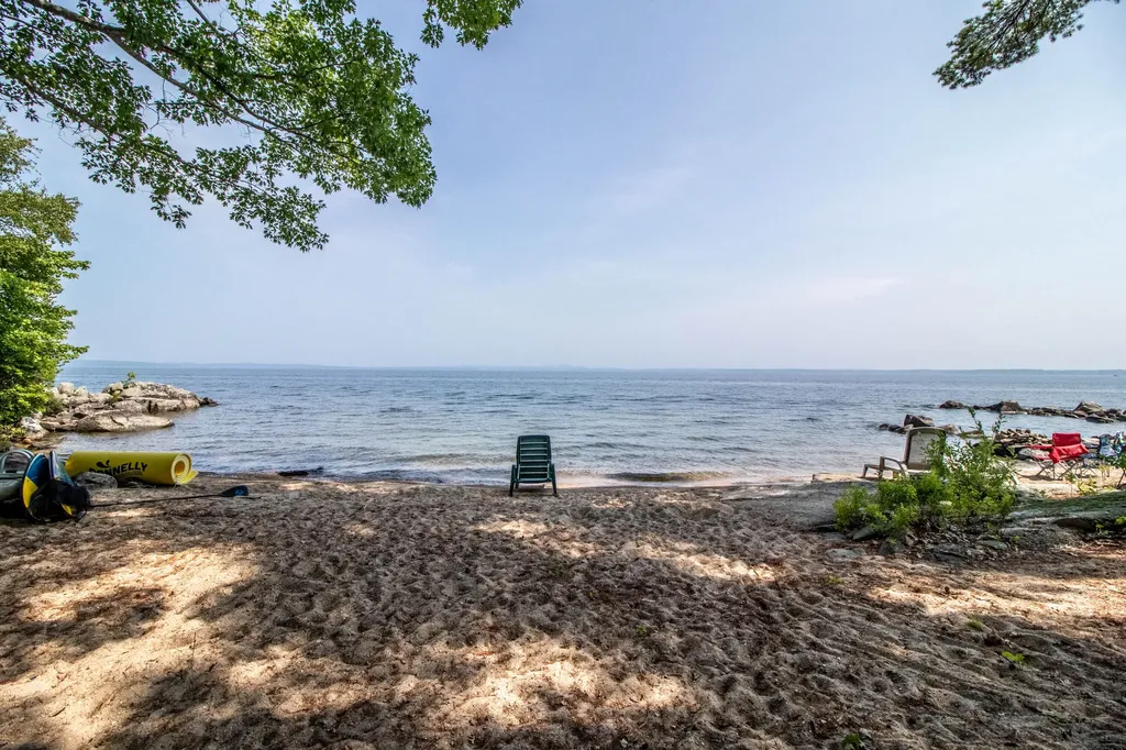 25 Johnson Road Standish ME 04084