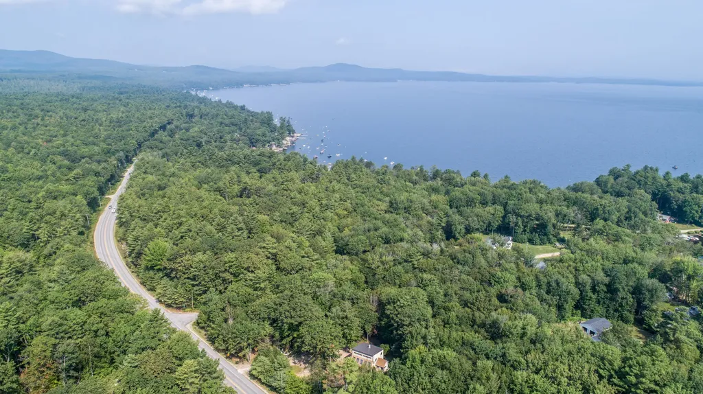 25 Johnson Road Standish ME 04084