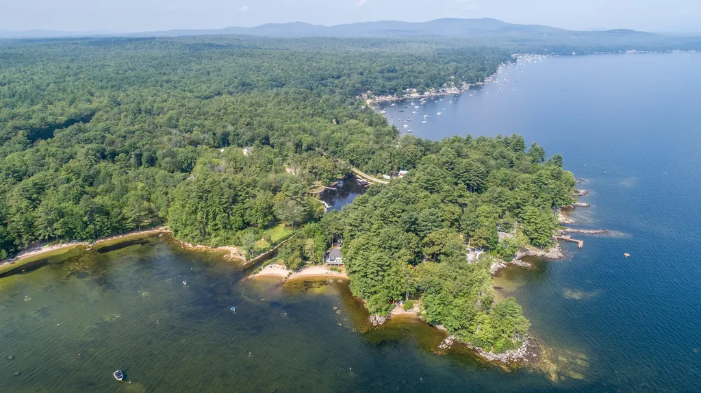 25 Johnson Road Standish ME 04084