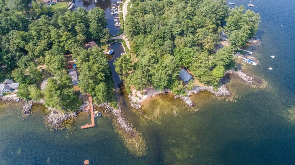 25 Johnson Road Standish ME 04084