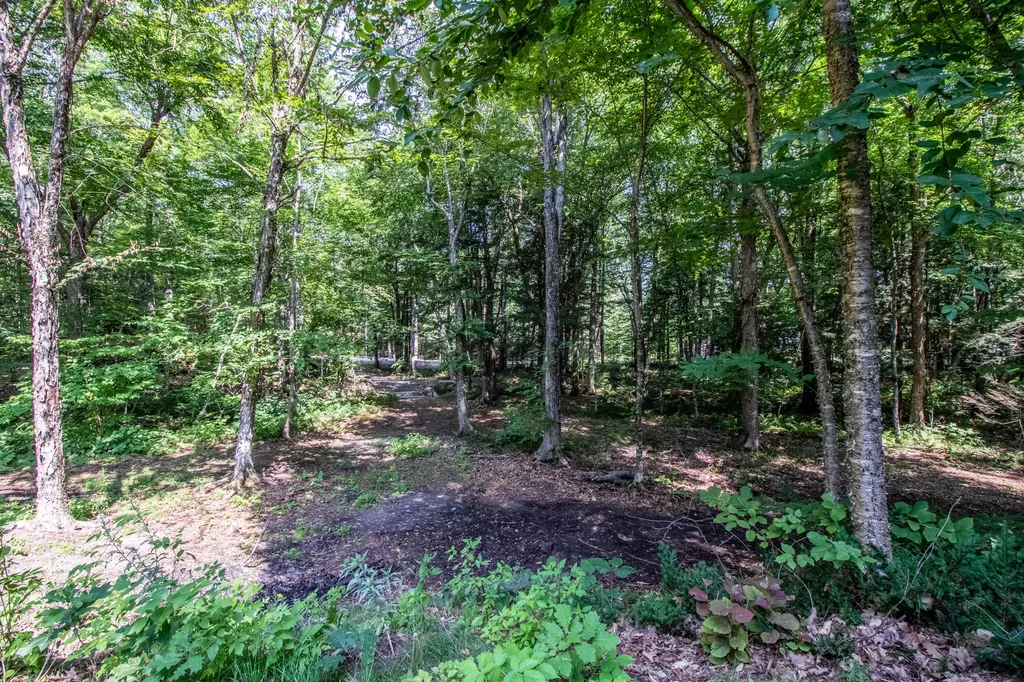 25 Johnson Road Standish ME 04084
