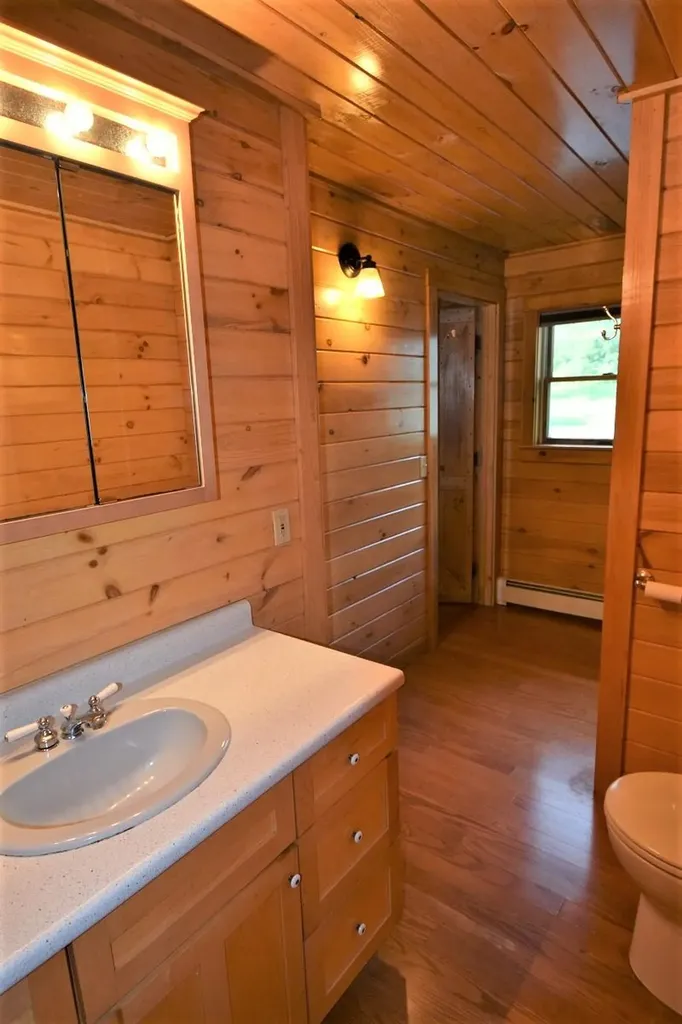 334 Hudson Road Glenburn ME 04401