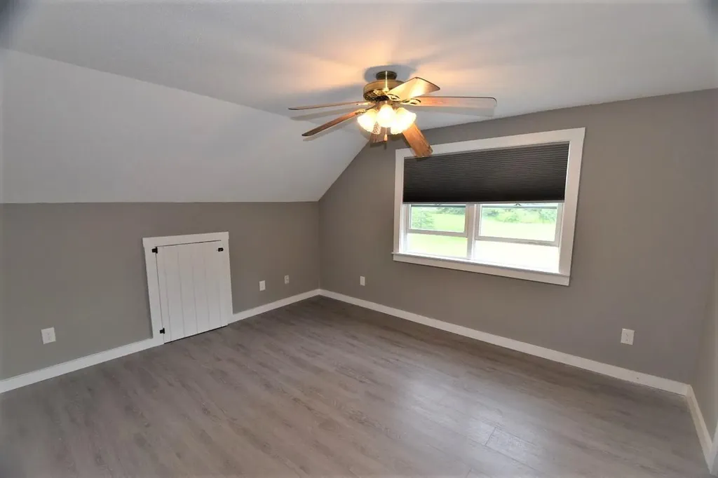 334 Hudson Road Glenburn ME 04401