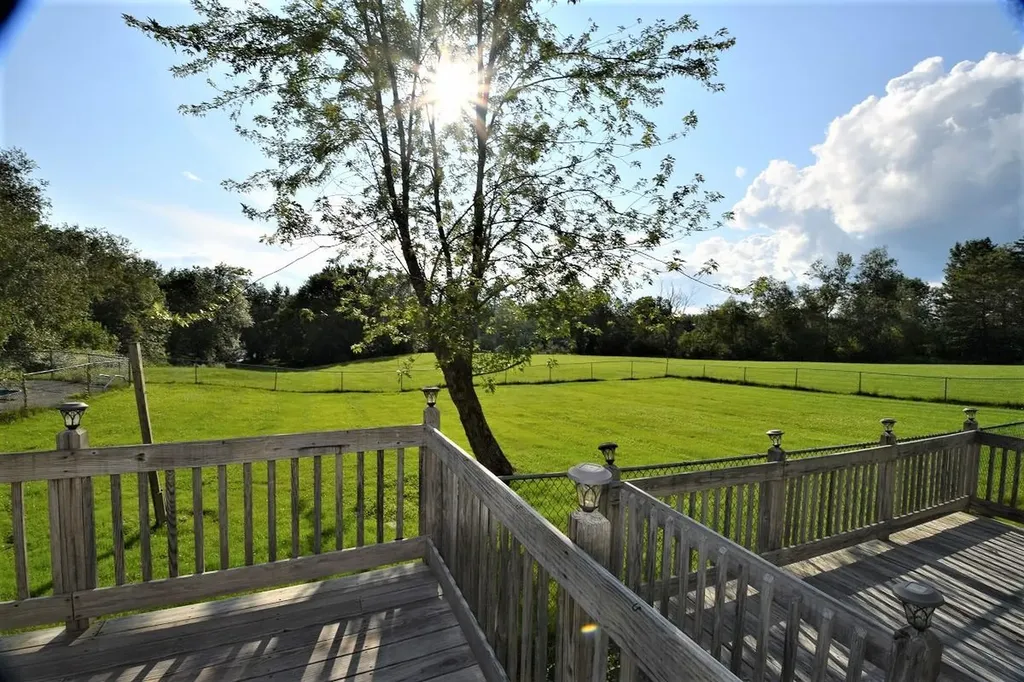 334 Hudson Road Glenburn ME 04401