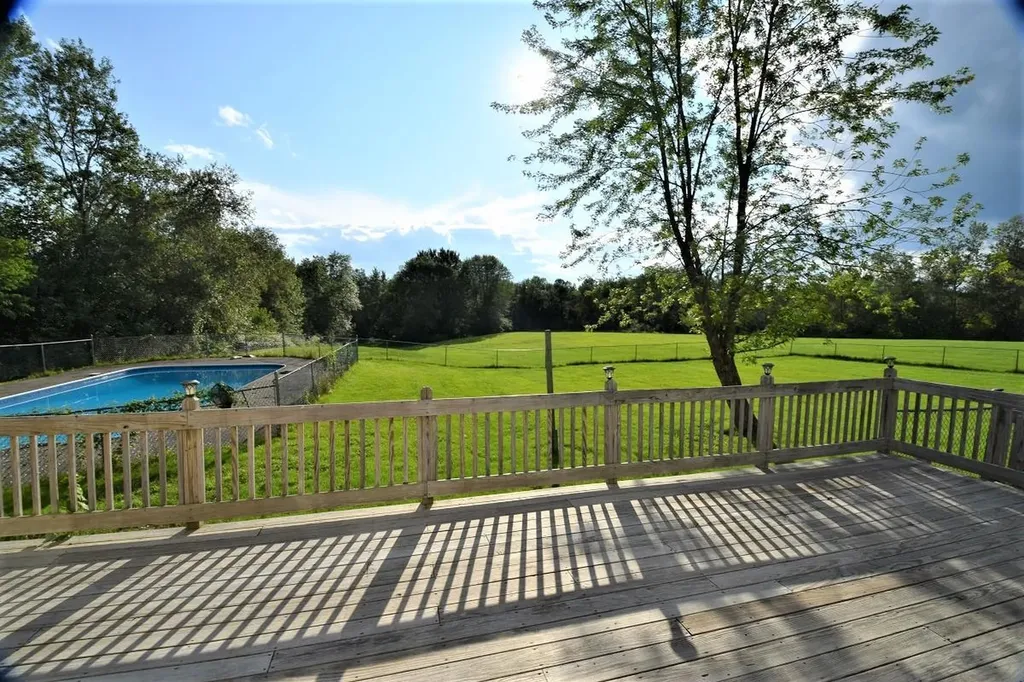 334 Hudson Road Glenburn ME 04401