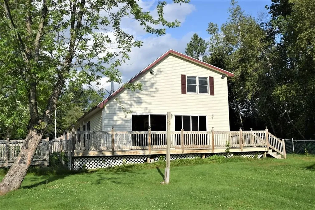334 Hudson Road Glenburn ME 04401