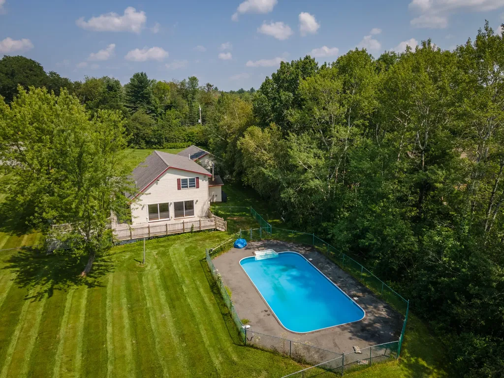334 Hudson Road Glenburn ME 04401
