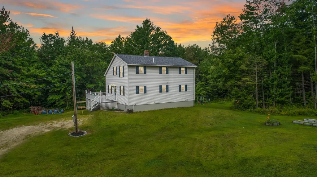 13 Richardsons Drive Buckfield ME 04220