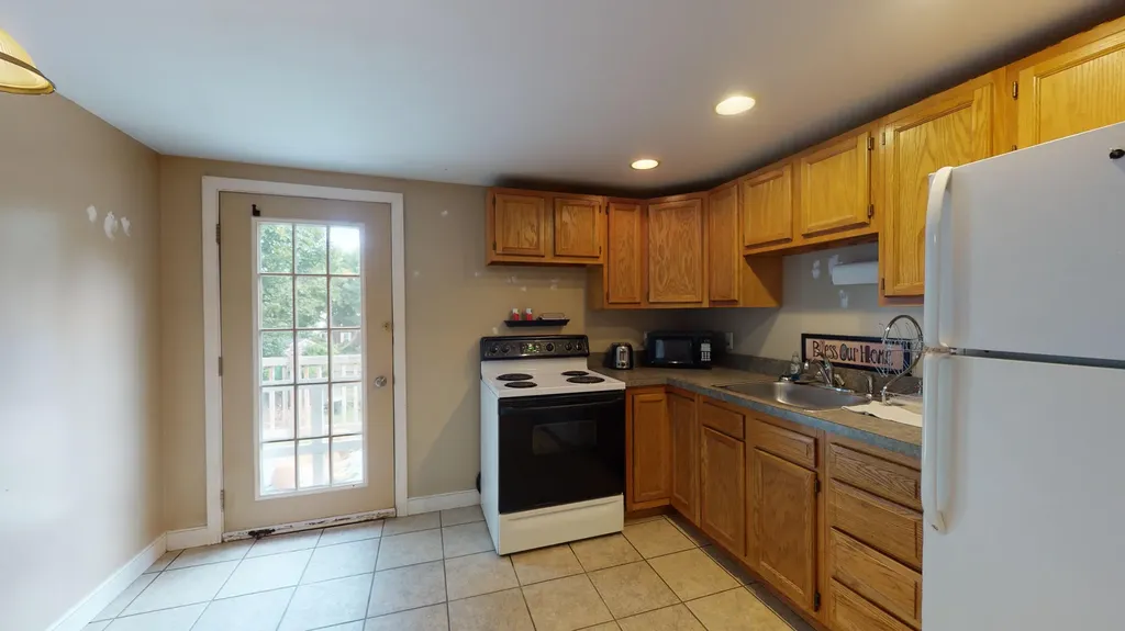 148 Sabattus Street Lewiston ME 04240