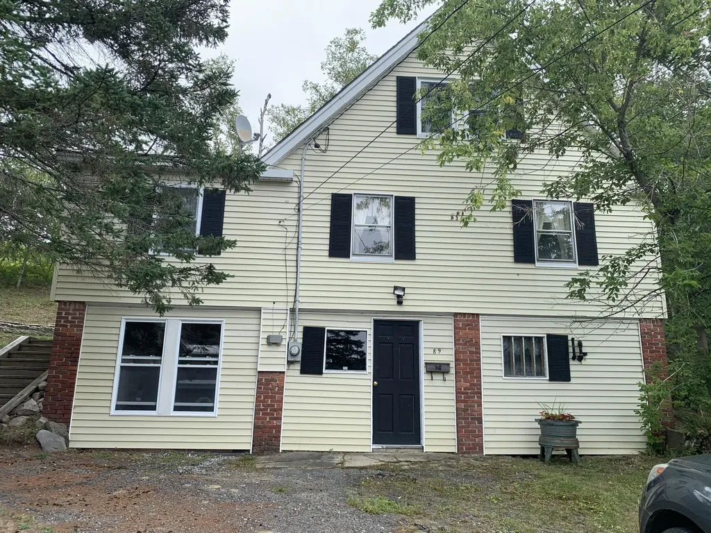 89 Prospect Street Millinocket ME 04462