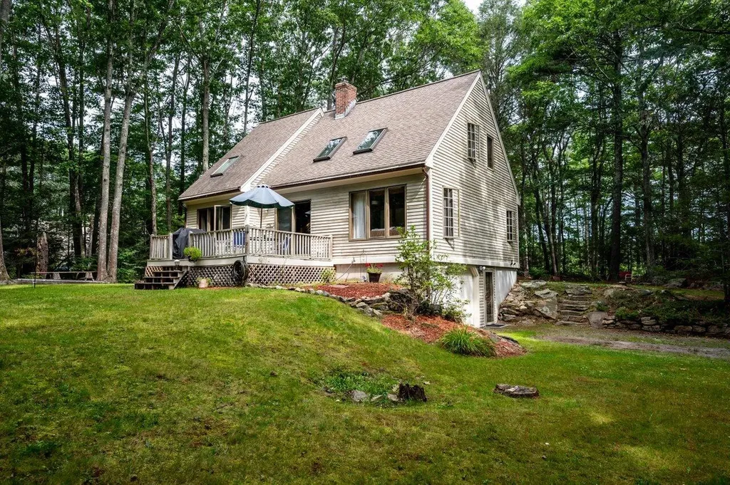 35 Sunrise Terrace York ME 03909