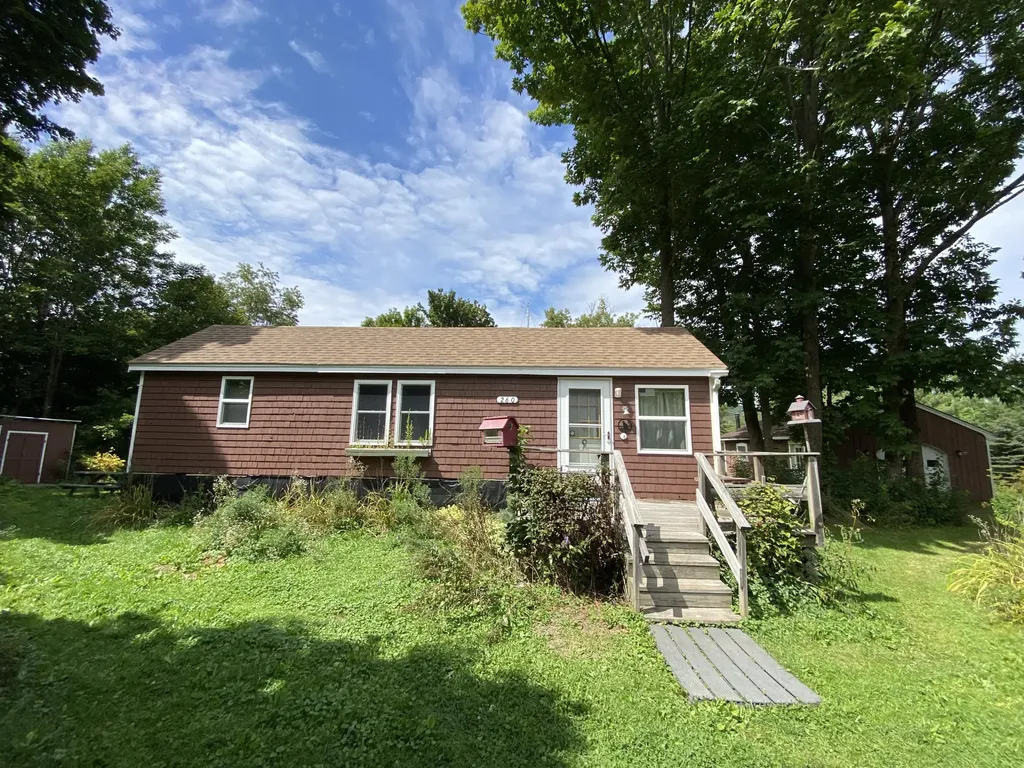 260 Old County Road Rockland ME 04841