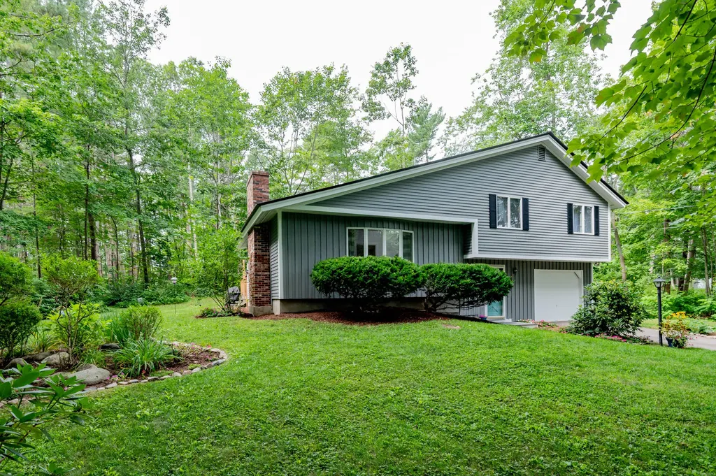 6 Parker Road Kennebunk ME 04043