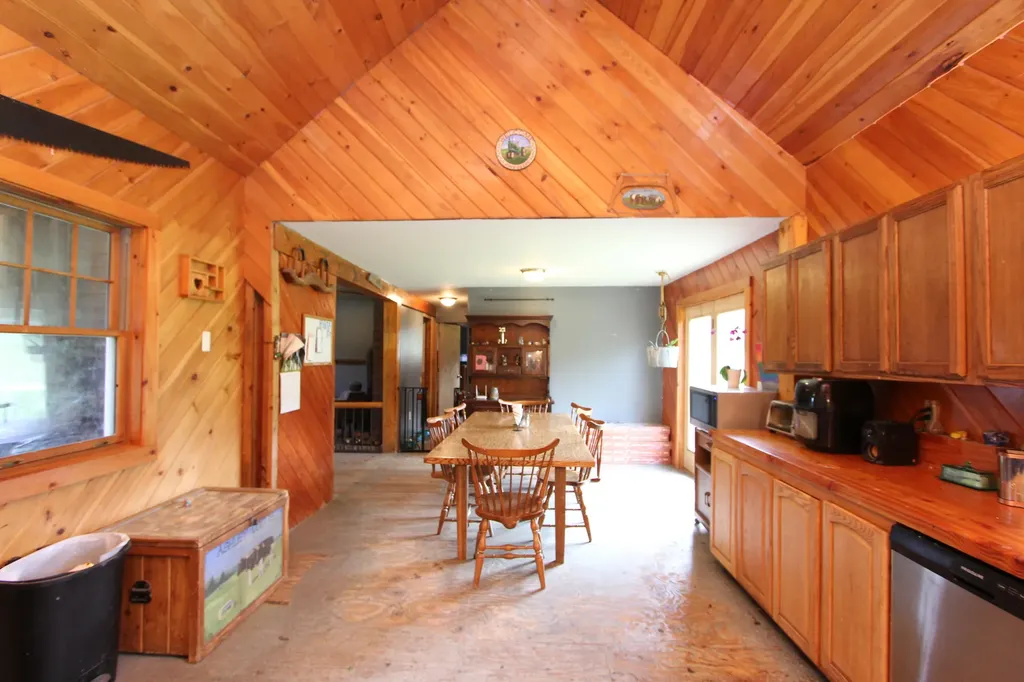 497 Bailey Hill Road Poland ME 04274