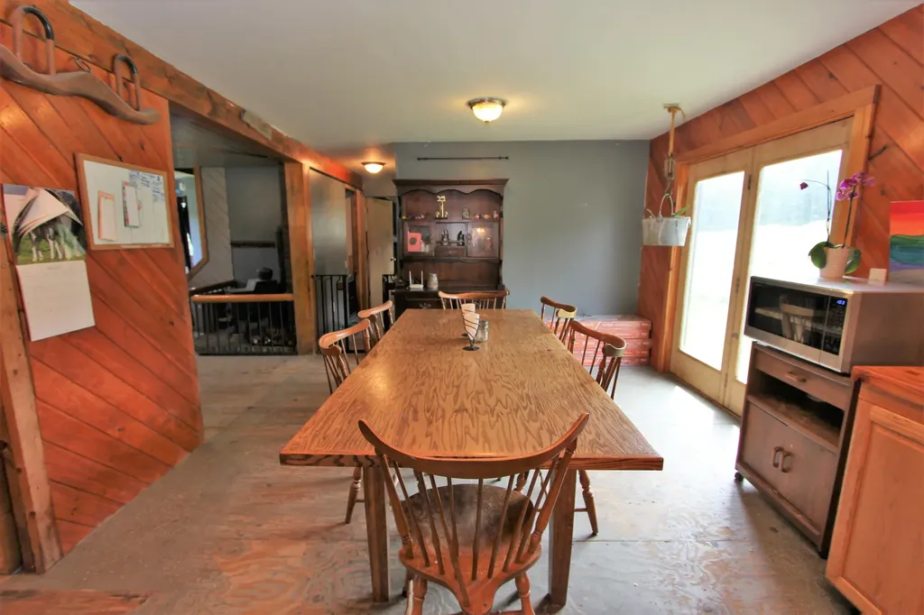 497 Bailey Hill Road Poland ME 04274