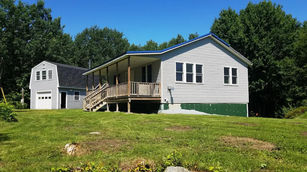 52 Woods Edge Lane Franklin ME 04634