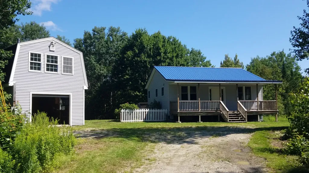 52 Woods Edge Lane Franklin ME 04634