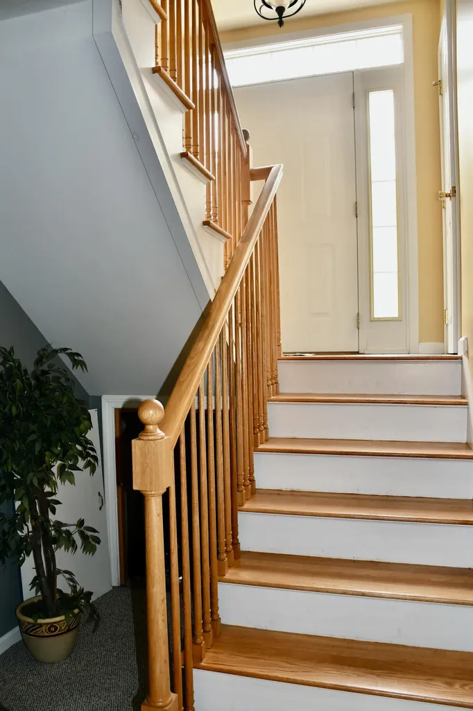56 Ashley Lane Portland ME 04103