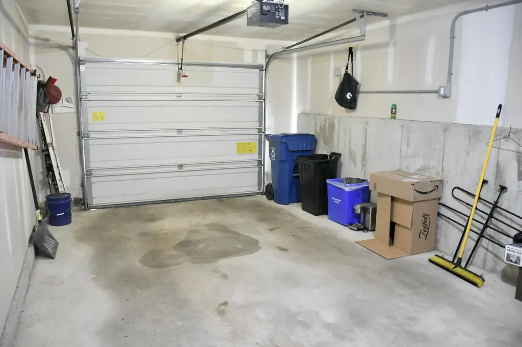 56 Ashley Lane Portland ME 04103
