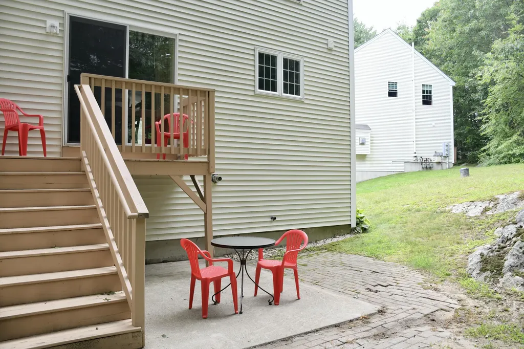 56 Ashley Lane Portland ME 04103