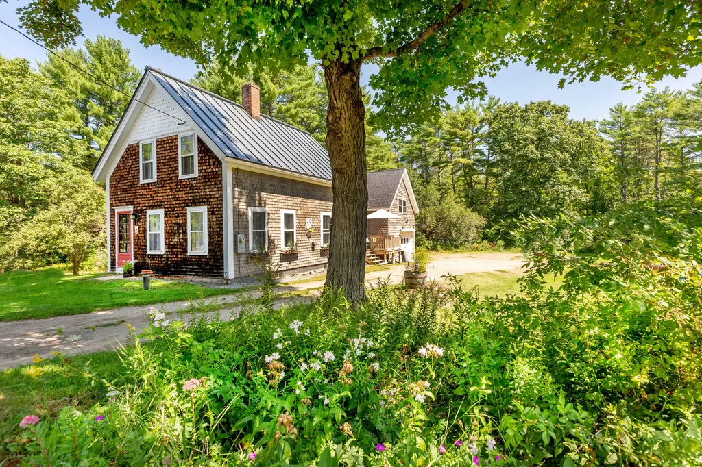 446 Calls Hill Road Dresden ME 04342