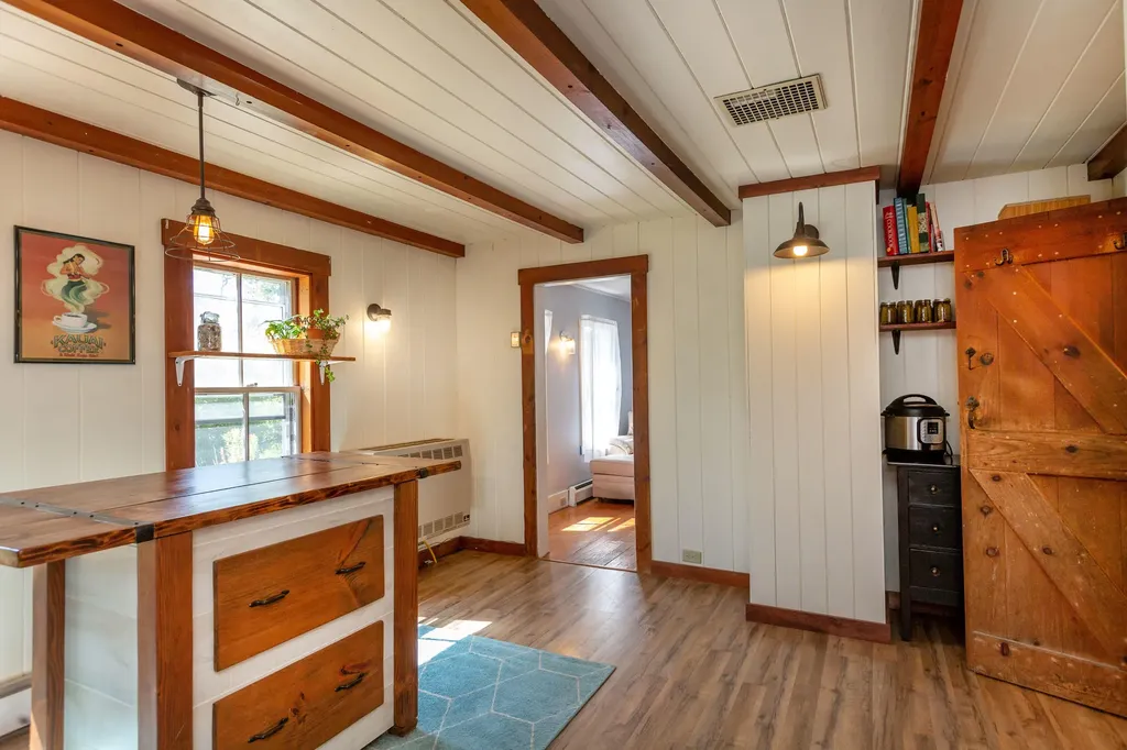 446 Calls Hill Road Dresden ME 04342