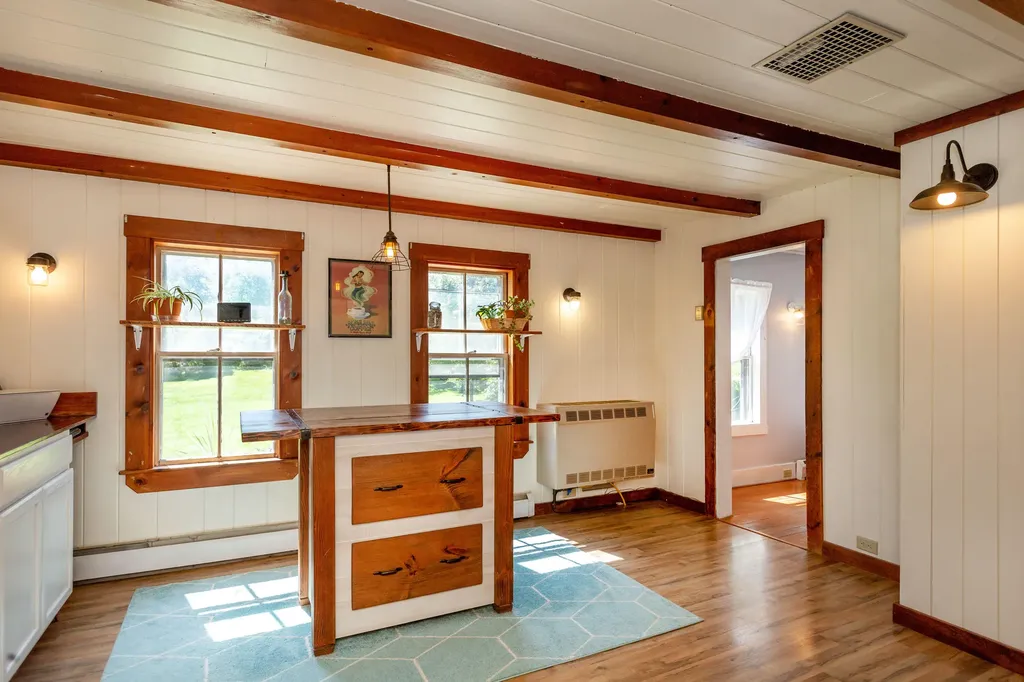 446 Calls Hill Road Dresden ME 04342