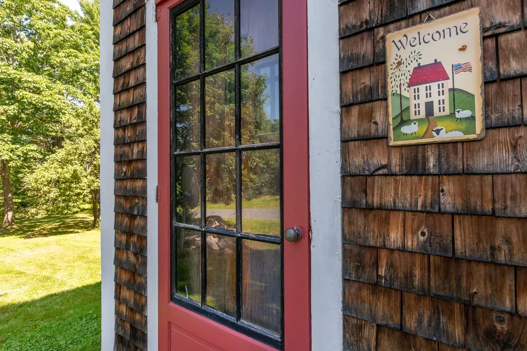 446 Calls Hill Road Dresden ME 04342