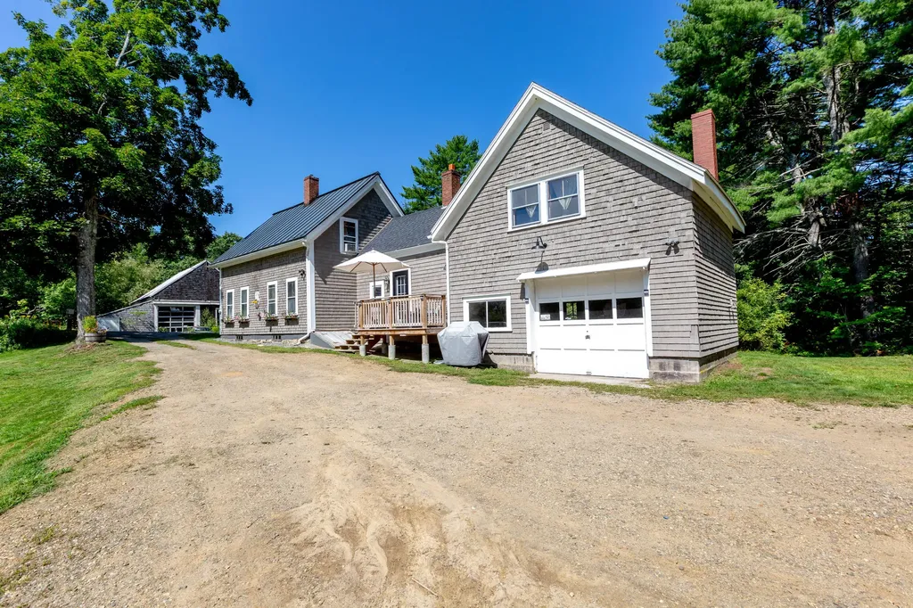 446 Calls Hill Road Dresden ME 04342