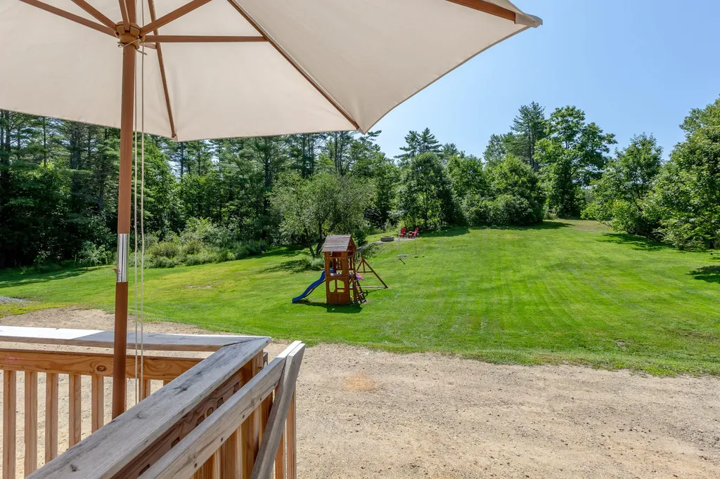 446 Calls Hill Road Dresden ME 04342
