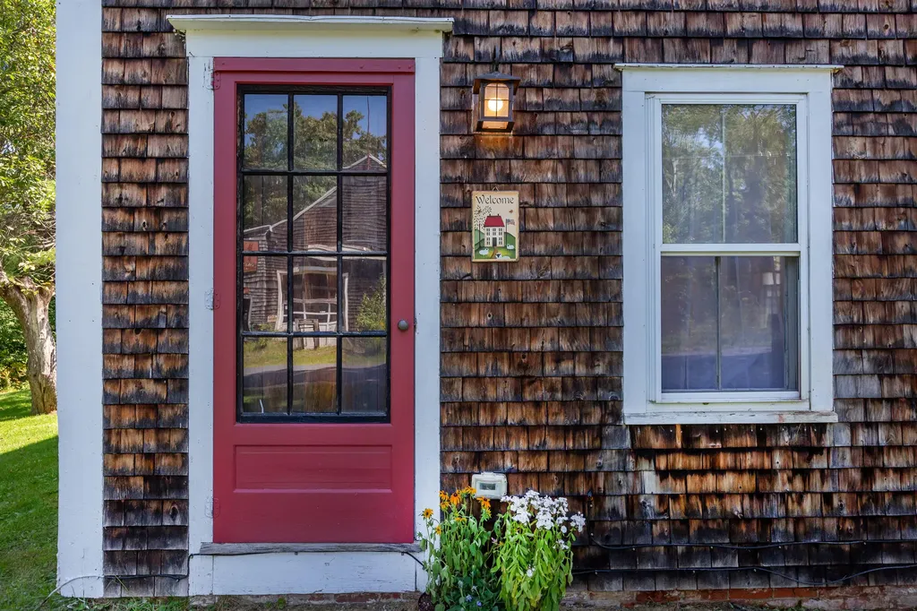 446 Calls Hill Road Dresden ME 04342