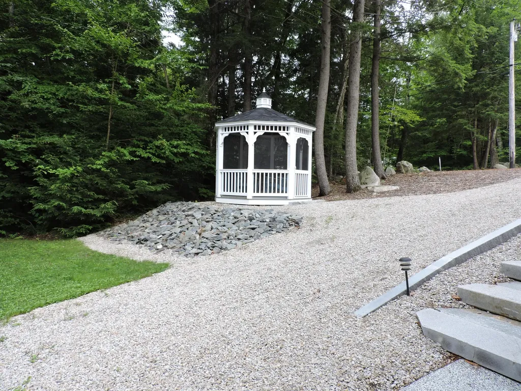 1109 Great Moose Drive Hartland ME 04943