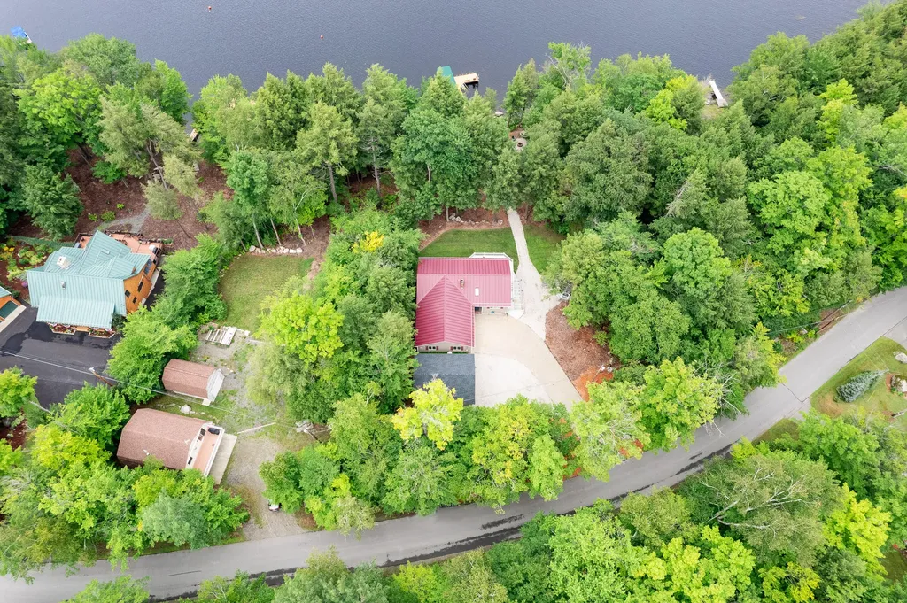 1109 Great Moose Drive Hartland ME 04943
