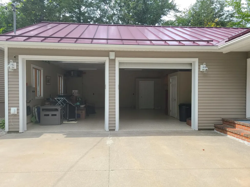 1109 Great Moose Drive Hartland ME 04943