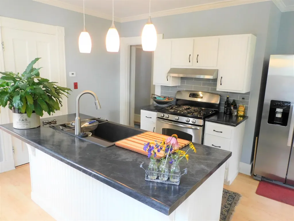 11 Ferry Road Orrington ME 04474