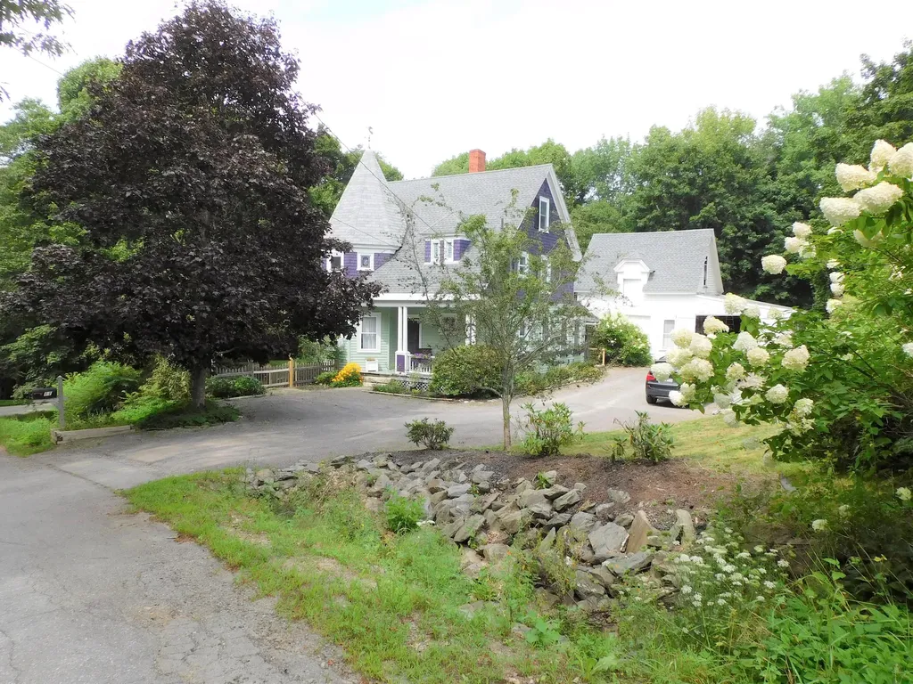 11 Ferry Road Orrington ME 04474