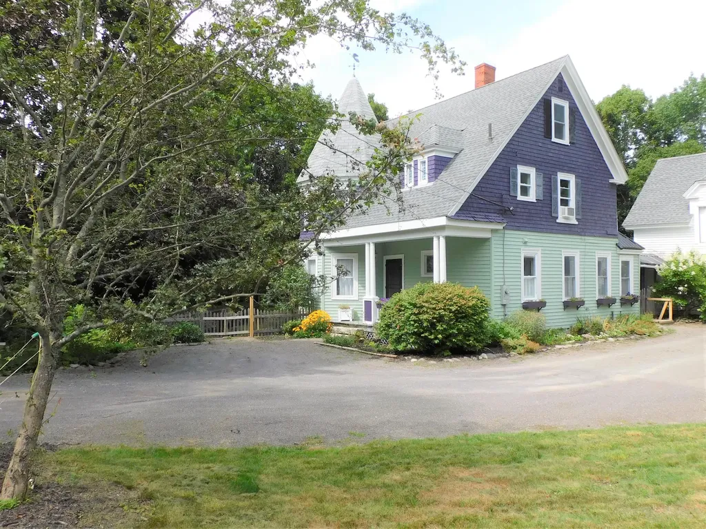 11 Ferry Road Orrington ME 04474