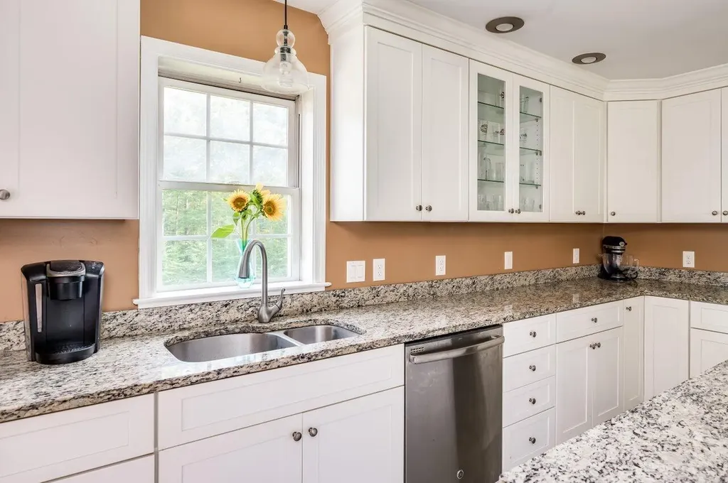 105 Fall Mill Road York ME 03909