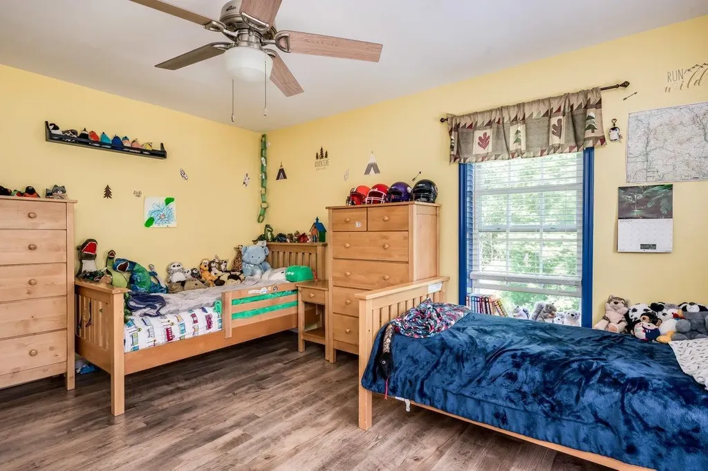 105 Fall Mill Road York ME 03909