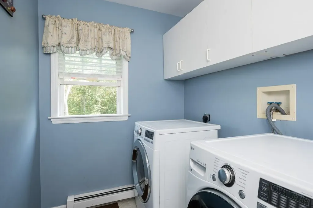 105 Fall Mill Road York ME 03909