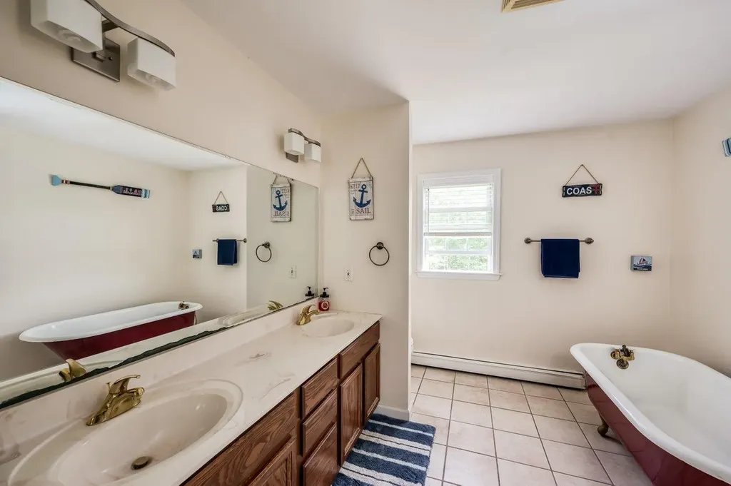 105 Fall Mill Road York ME 03909