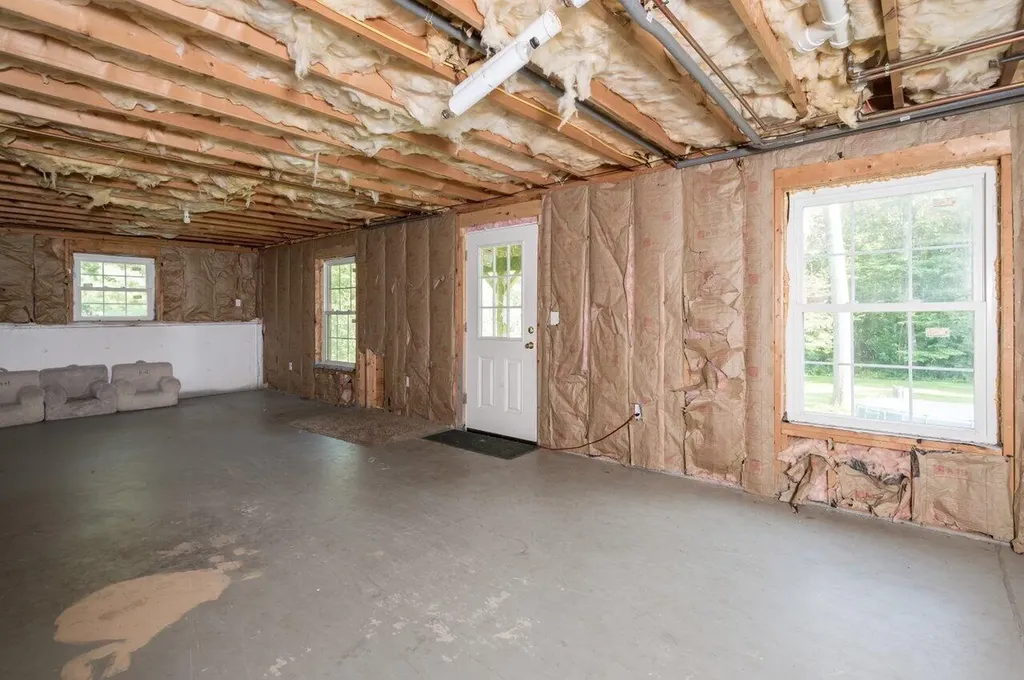 105 Fall Mill Road York ME 03909