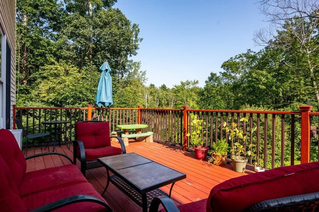 105 Fall Mill Road York ME 03909