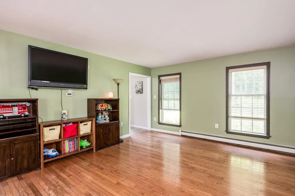 105 Fall Mill Road York ME 03909