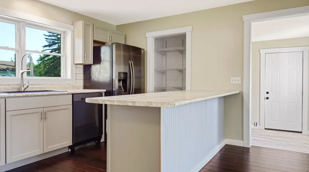 49 Violette Avenue Waterville ME 04901
