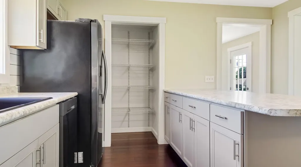 49 Violette Avenue Waterville ME 04901